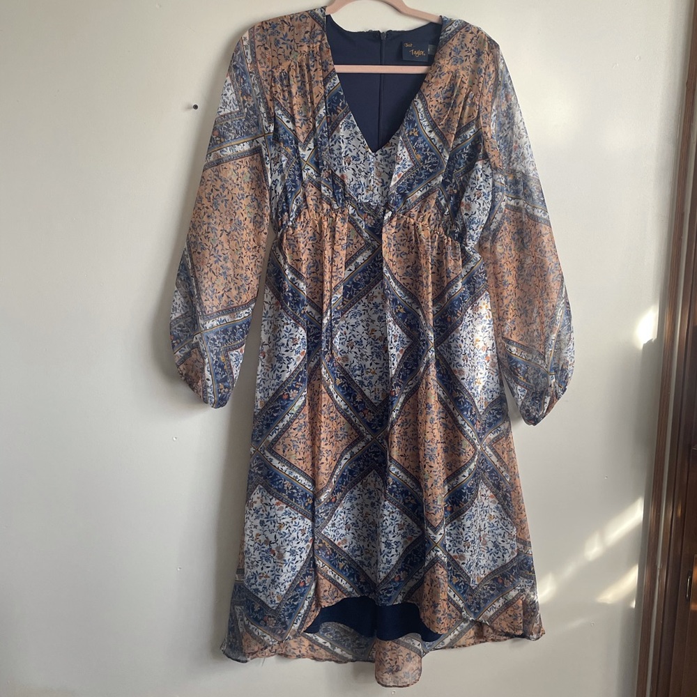 Just... Taylor dress Size 6